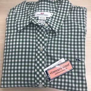 Vineyard vines button down
